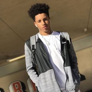 Meet your Posher, Tariq